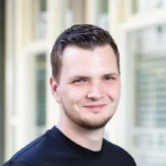 Support engineer hosting CloudMonsters